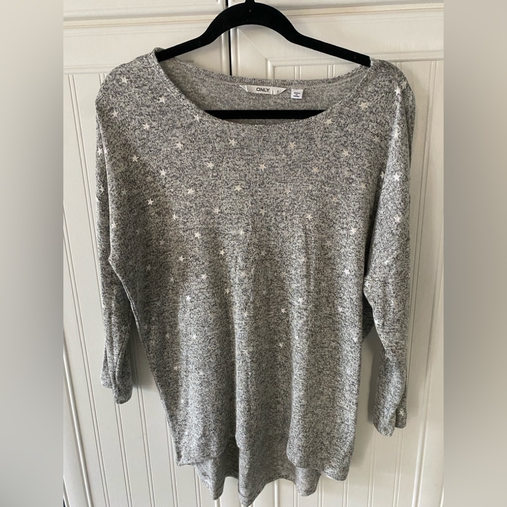 ONLY Heather Gray Knit Top